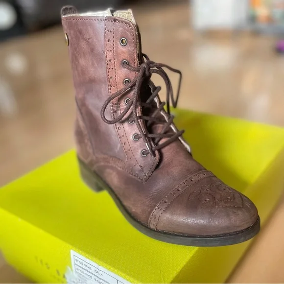 TED BAKER LONDON Combat Lace up Boots / Distressed Brown Leather / Size 7 - Picture 10 of 12